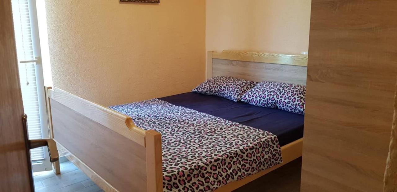 Apartament Srećko Apartman Rogoznica  Zewnętrze zdjęcie